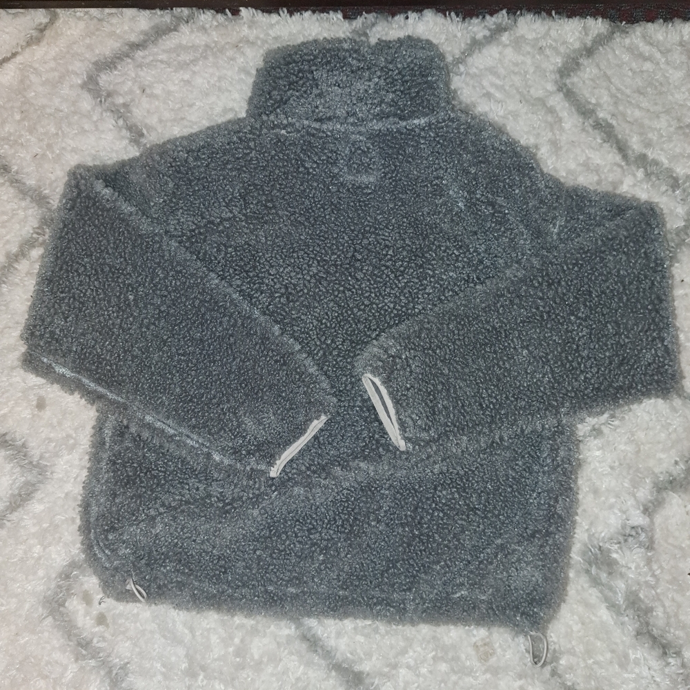 A&F Sherpa Jacket - Picture 3 of 4